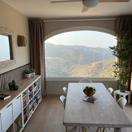 Casa-bienvenido Bed & Breakfast Arenas (Malaga)