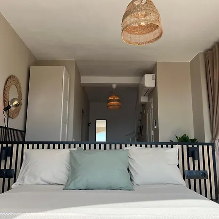 Bed & Breakfast Casa-bienvenido Arenas (Malaga)